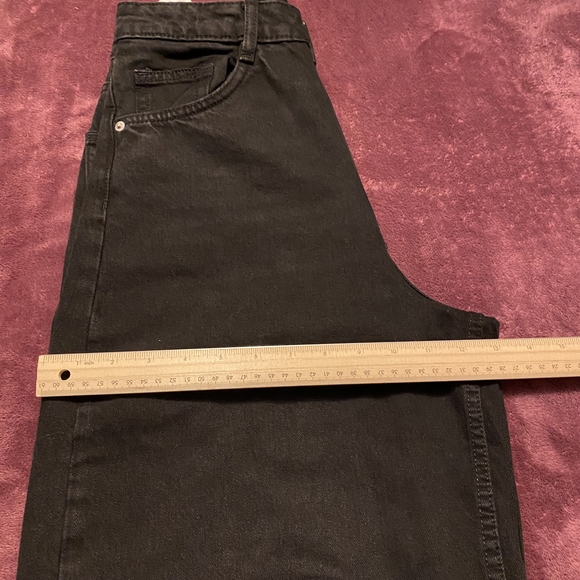 Zara Women's Mid-rise Oversize Black Flare Jeans - Picture 10 of 16